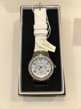 White Crystal-Accent Women’s Fashion Watch